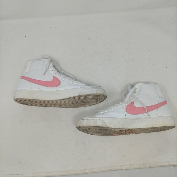 Nike Blazer Mid Top 77 White Pink Leather Sneakers Streetwear CZ1055-144 Sz 8.5 - Picture 5 of 9